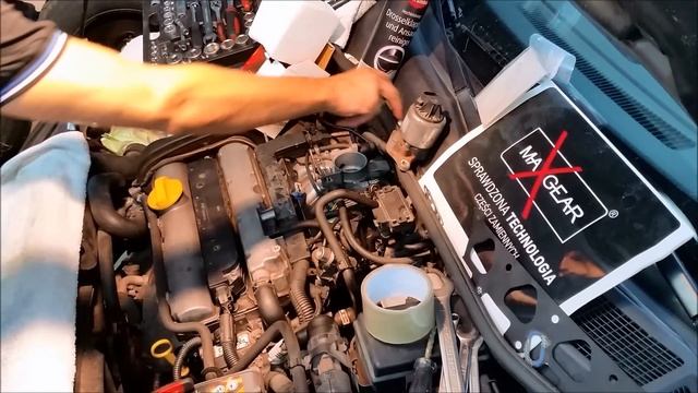Jak zamontować zawór EGR? Opel Astra G II 1.6 16V x16xel Vouxhall | ForumWiedzy смотреть онлайн