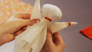 ☀ ЧУЧЕЛО МАСЛЕНИЦЫ СВОИМИ РУКАМИ ☀ ЛЕГКИЙ, ПОШАГОВЫЙ МАСТЕР-КЛАСС ☀ТРЯПИЧНАЯ КУКЛА МАСЛЕНИЦА