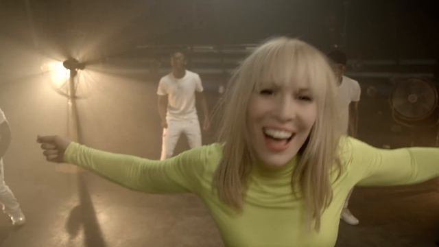Natasha Bedingfield - Lighthearted (Official Video)