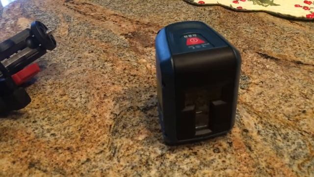 Bosch GLL 2 Laser Level Unboxing смотреть онлайн