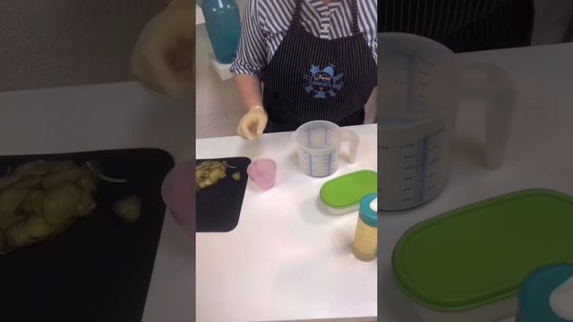 Шпигачки Утопенцы Чудо Банка 4,5 л Tupperware смотреть онлайн