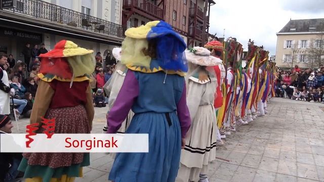 Donapaleu: Libertimendua 2023 Eskualdunak eta Sorginak смотреть онлайн