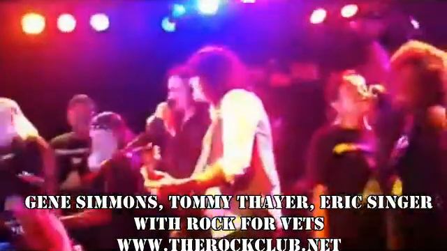 Gene Simmons, Tommy Thayer, Eric Singer and Rock For Vets @ The Roxy смотреть онлайн
