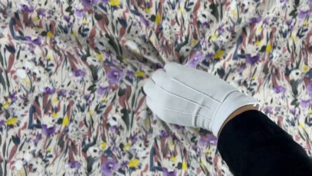 Ткань Штапель принт желто-сиреневые цветы на белом смотреть онлайн