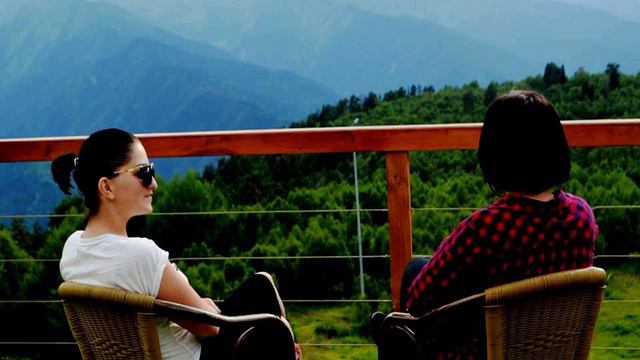 Guest House Carpediem - Mestia - Georgia смотреть онлайн