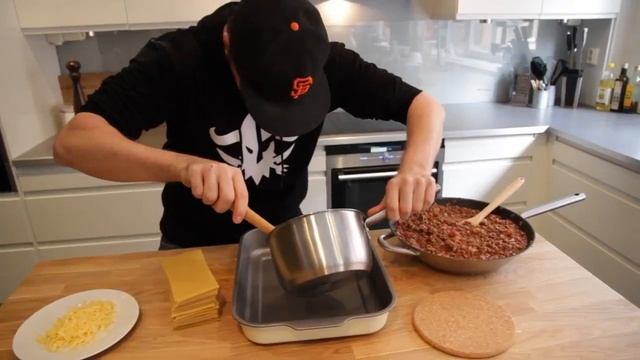 Самая обычная шведская кухня смотреть онлайн