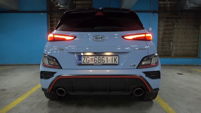 Hyundai KONA N 2022 - LED lights, indicators & DIGITAL cockpit view (CRAZY SUV) смотреть онлайн