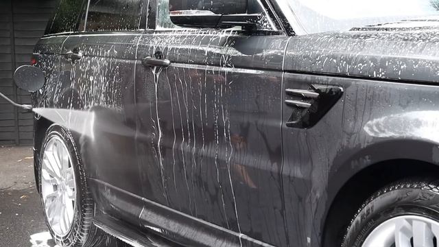 Range Rover Exterior Wash & Ceramic Coating Rejuvenation смотреть онлайн
