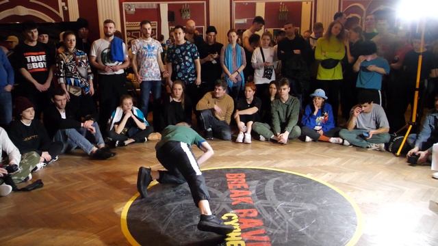 BREAK RAVE CYPHER 2019 - отбор pro 1x1 смотреть онлайн