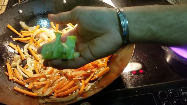 Simple Easy and super delicious #Vegan Stir Fry dish. смотреть онлайн