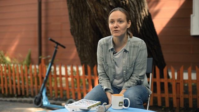 Нина Дашевская о книгах «Я не тормоз» и «День числа Пи» смотреть онлайн