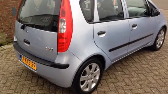 Mitsubishi Colt 1.1 Silverline смотреть онлайн