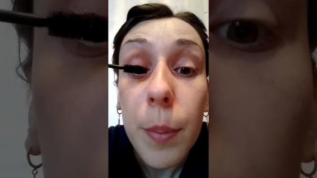 Термосмываемая объемная тушь код 33222 The One No Compromise