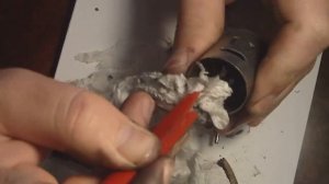 Ремонт мотора машинки для стрижки. Плавают обороты триммера.