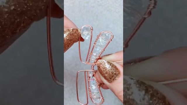 Wire Wrapped Dragonfly Tutorial #dragonfly #beads #wirewrapping смотреть онлайн