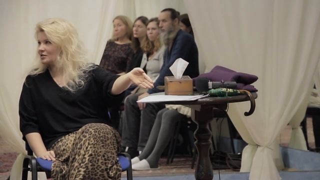 Расстановки. Если мы не принимаем человека от которого получили жизнь, мы не принимаем саму жизнь смотреть онлайн