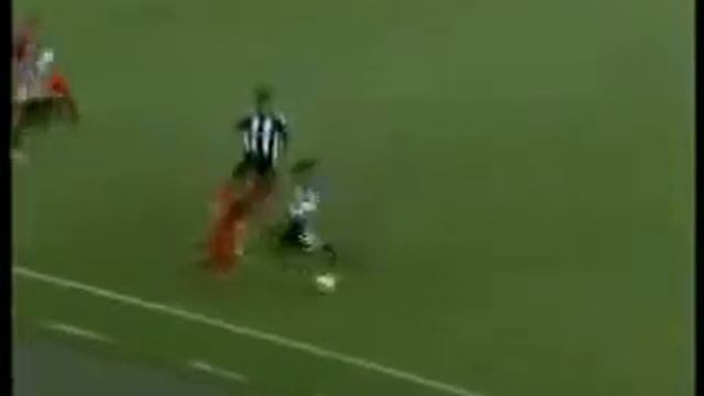 Gökhan Töre ve Tabata'ya çalım.. смотреть онлайн