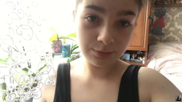 Делаю маникюр в школу.