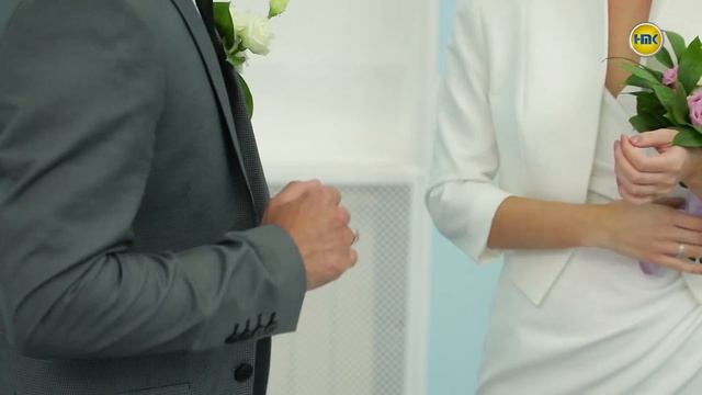 Без штампа в паспорте – как молодожены округа относятся к новому закону смотреть онлайн