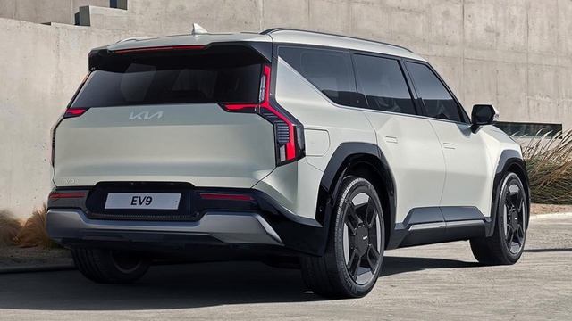 Киа ЭВ9 / Производство Киа ЭВ9 начнется в 2023 году./ KIA EV9 смотреть онлайн