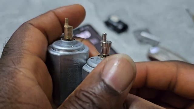 Geemy GM 6722 Unboxing смотреть онлайн