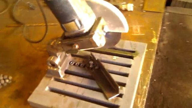 Самодельная станина для болгарки смотреть онлайн