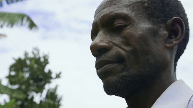 Kubikira Amadinda / Emirembe Ngalo смотреть онлайн