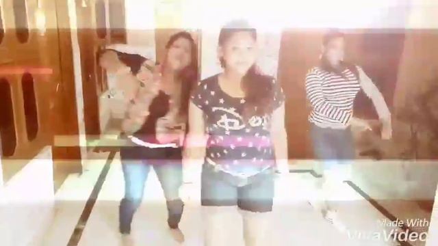 Choli k piche kya hai dance 3 sweet sisters..😘😍 смотреть онлайн