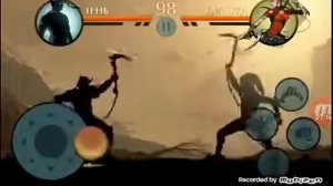 Играю в Shadow Fight 2 с другом!!