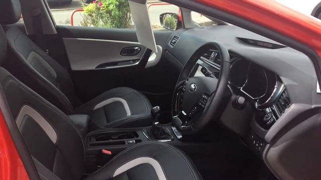 Used Kia Ceed 1.6 CRDi ISG 4 5dr Red 2016 смотреть онлайн