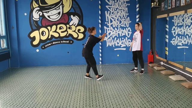 Тренировочный батл по Хаусу: Катя В. vs Катя Я. смотреть онлайн