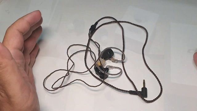 Обзор наушников CCA CA16 смотреть онлайн