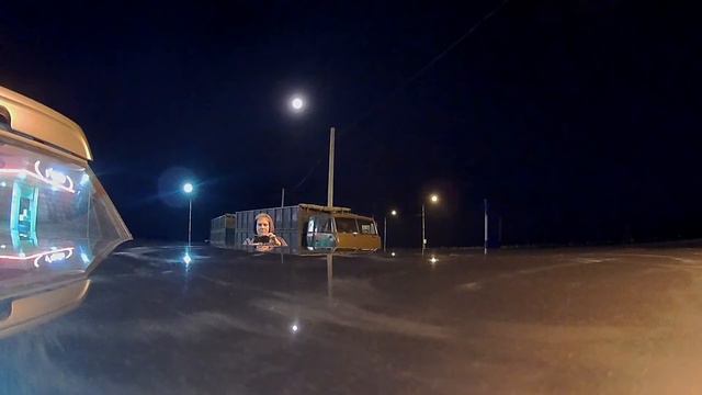 ПЕРЕЕХАЛ В МОСКВУ смотреть онлайн