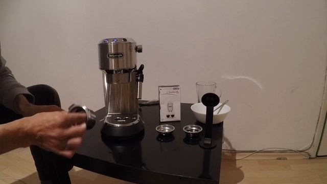 Delonghi Dedica EC 685 Kahve Makinesi Tanıtımı/Delonghi Dedica EC 685 Coffee Machine смотреть онлайн