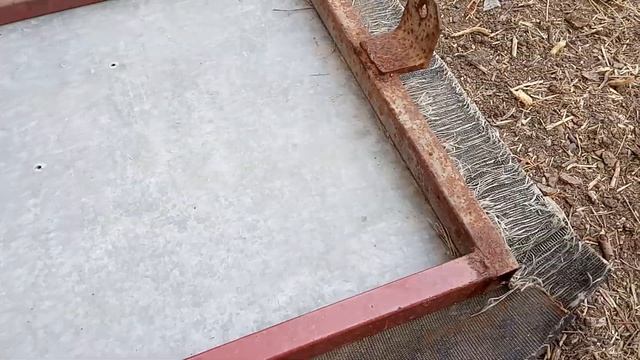 Как сделать клапан для фасовки зерна на газоне? смотреть онлайн