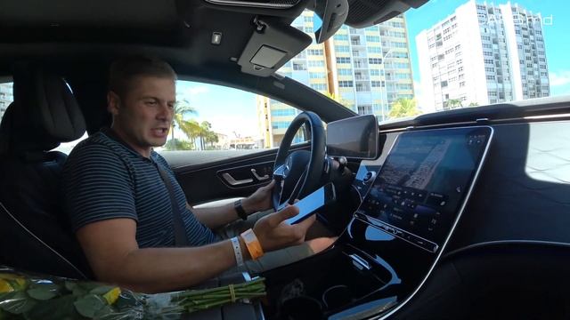 Электрический Mercedes EQS - а флагман ли это? смотреть онлайн