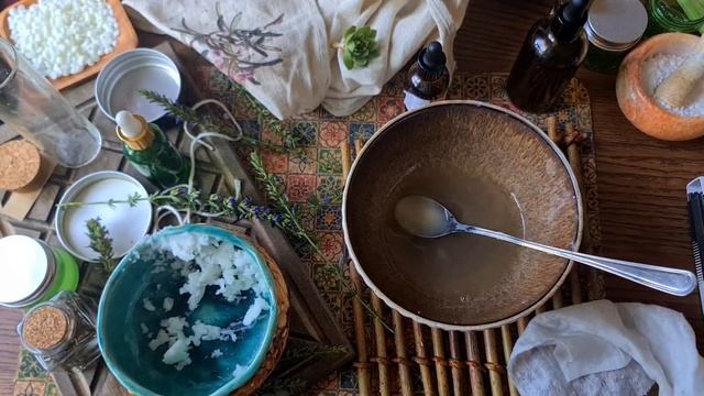 Делаем массажную свечу! Уходовое средство с красивым ритуалом? смотреть онлайн