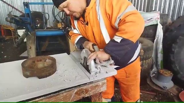 Как сделать четверть в пеностероле дисковой пилой смотреть онлайн