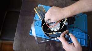 Соковыжималка REDMOND RJ-M908 не работает.