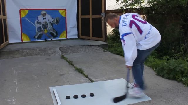 Хоккейные тренажер смотреть онлайн