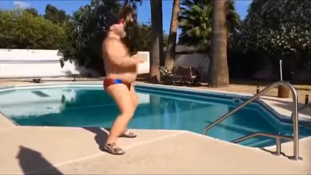 Глупый танец смотреть онлайн