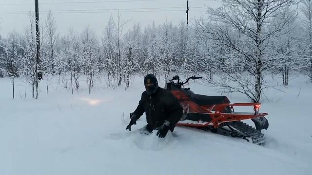 Тестим снежики ирбис sf 200
Стелс Капитан лонг смотреть онлайн