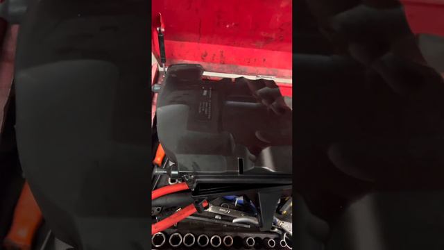 Mercedes-Benz, ML 350 2009 doing full service so dirty смотреть онлайн