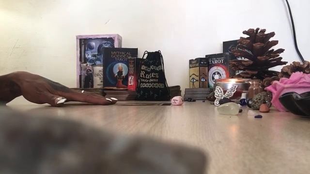 Runes and Tarot ?Water Signs 11/29-12/05 TIMESTAMP смотреть онлайн