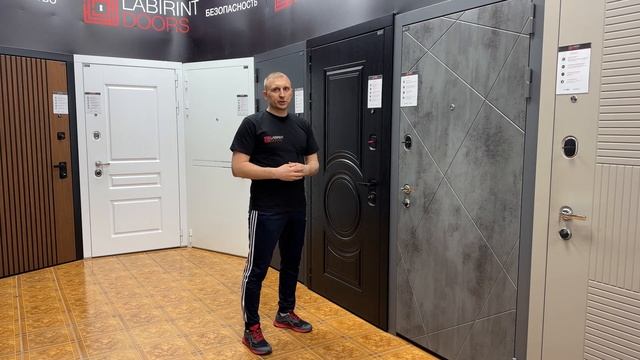 Входная дверь GRAND Лабиринт смотреть онлайн