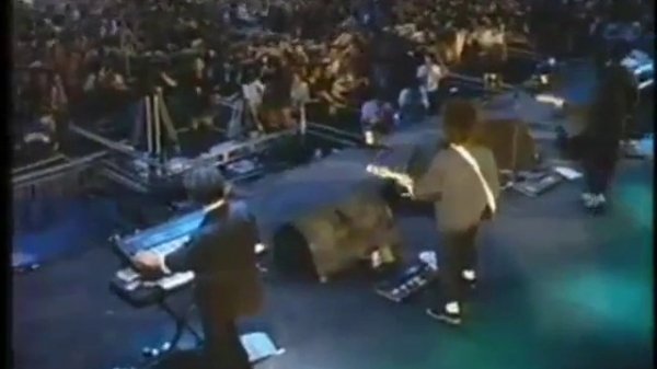The Cure - Play for Today (Live in Orange - 1986)