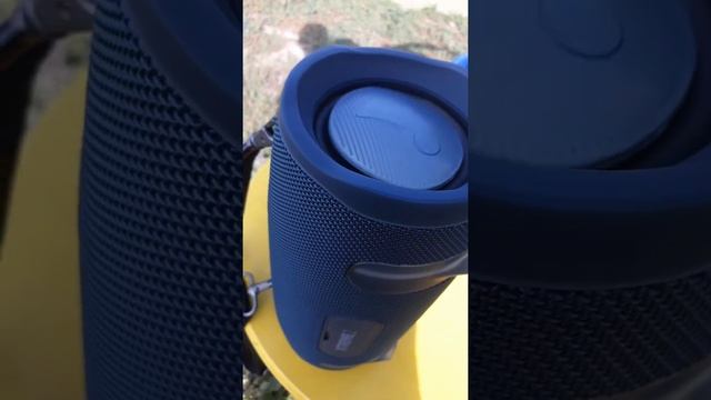 Басс тест новенькой jbl Xtreme 2 смотреть онлайн