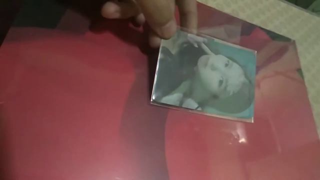 Unboxing I-BURN Album Flower Version смотреть онлайн