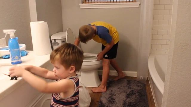 BIG ULTIMATE CLEAN WITH ME! EXTREME DEEP CLEANING MOTIVATION! MESSY HOUSE смотреть онлайн
