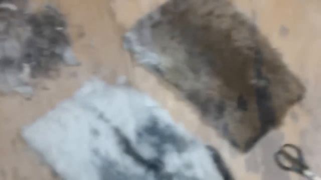 Обработка шкуры кролика.